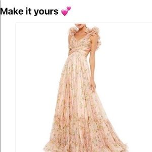 Mac Duggal beautiful gown. Never been worn